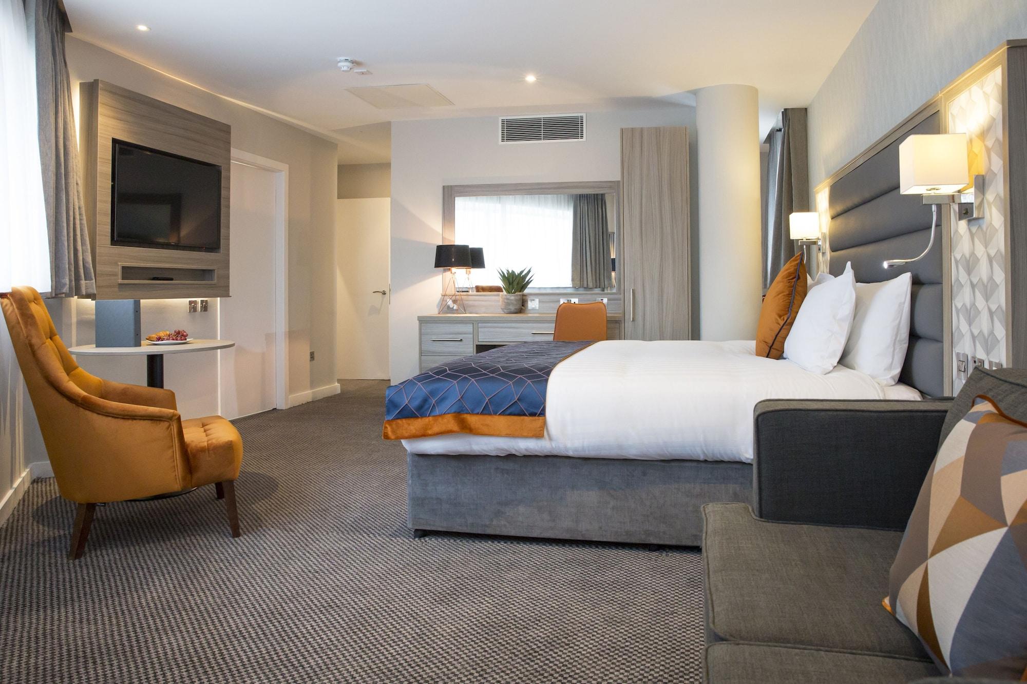 Metro Hotel Dublin Airport แซนทรี ภายนอก รูปภาพ