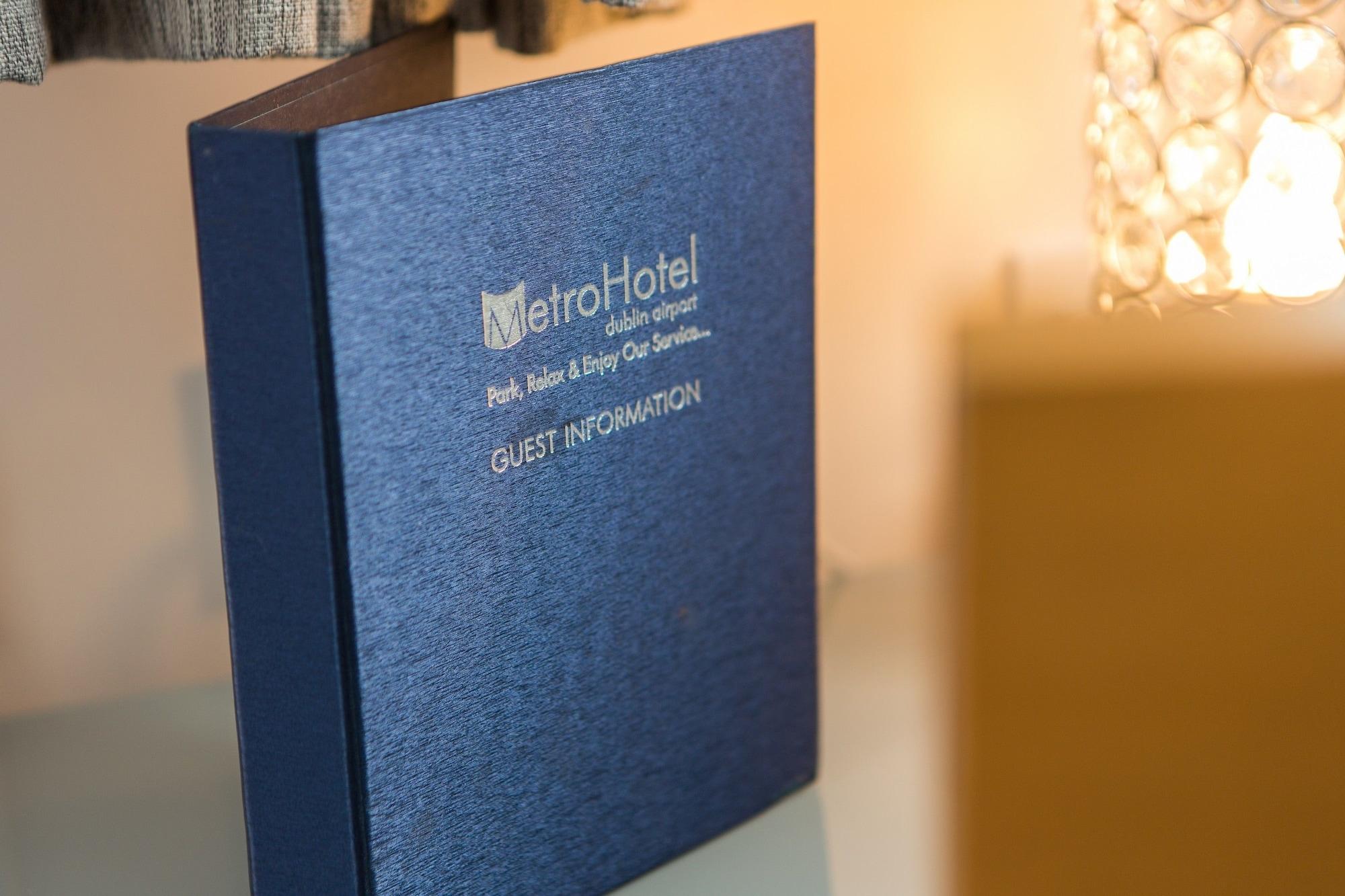 Metro Hotel Dublin Airport แซนทรี ภายนอก รูปภาพ