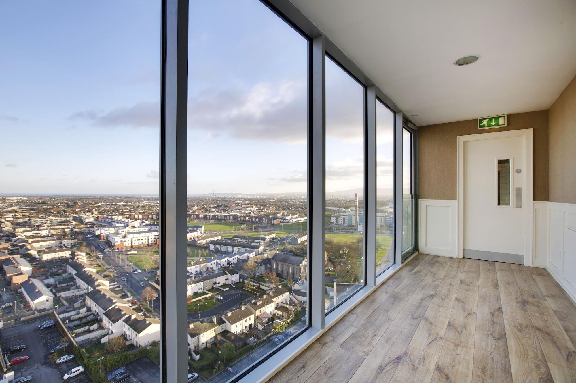 Metro Hotel Dublin Airport แซนทรี ภายนอก รูปภาพ