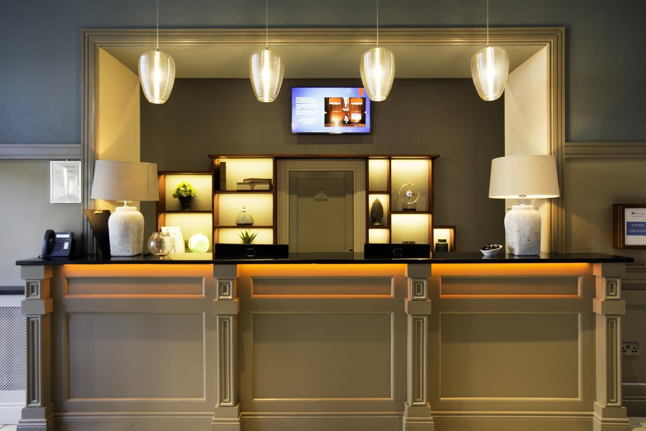 Metro Hotel Dublin Airport แซนทรี ภายนอก รูปภาพ